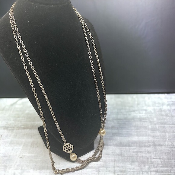 Vintage Long Faux Pearls & Filigree Silver-Tone Charms 25.5" Chain Necklace! - Picture 1 of 8